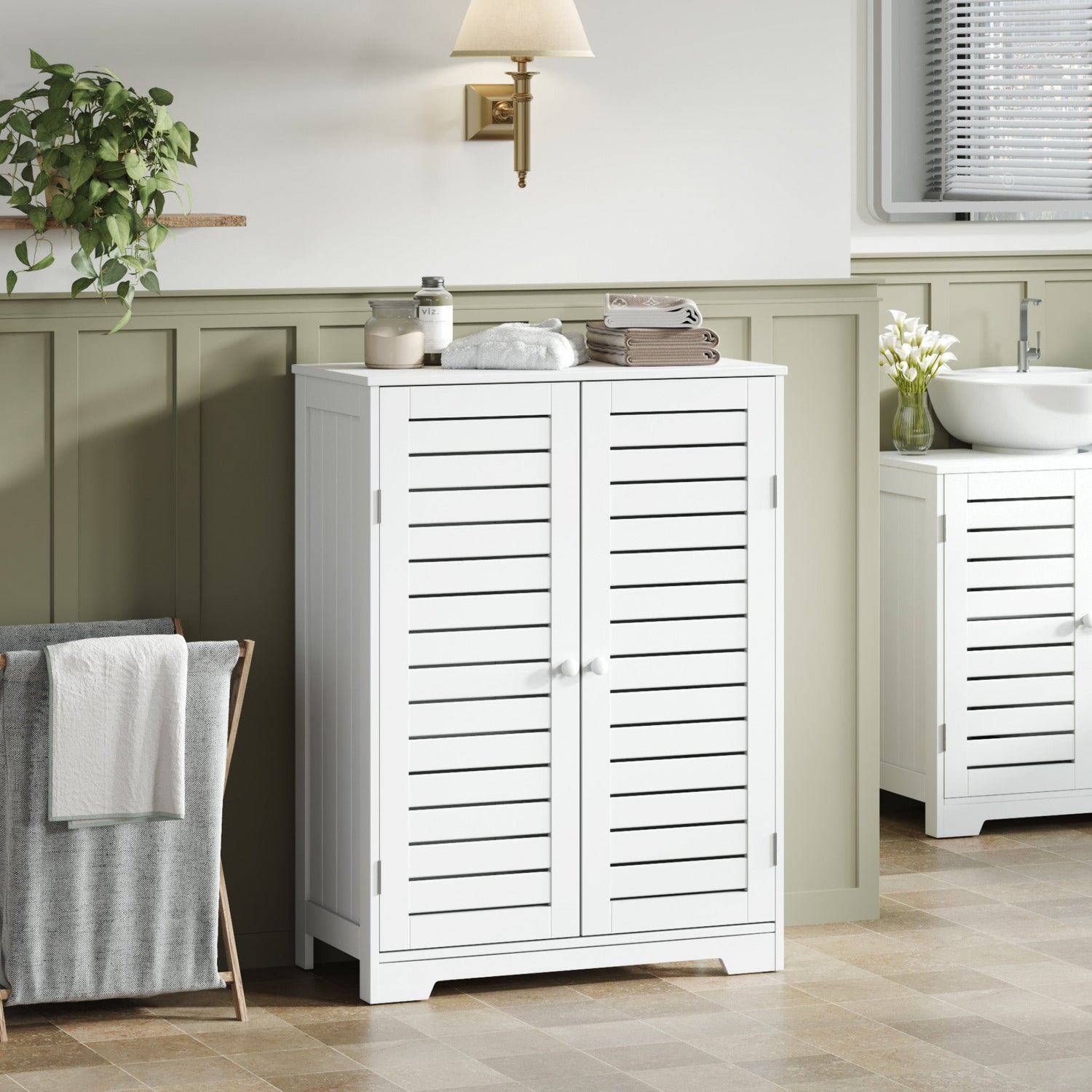 Bathroom/ Laundry